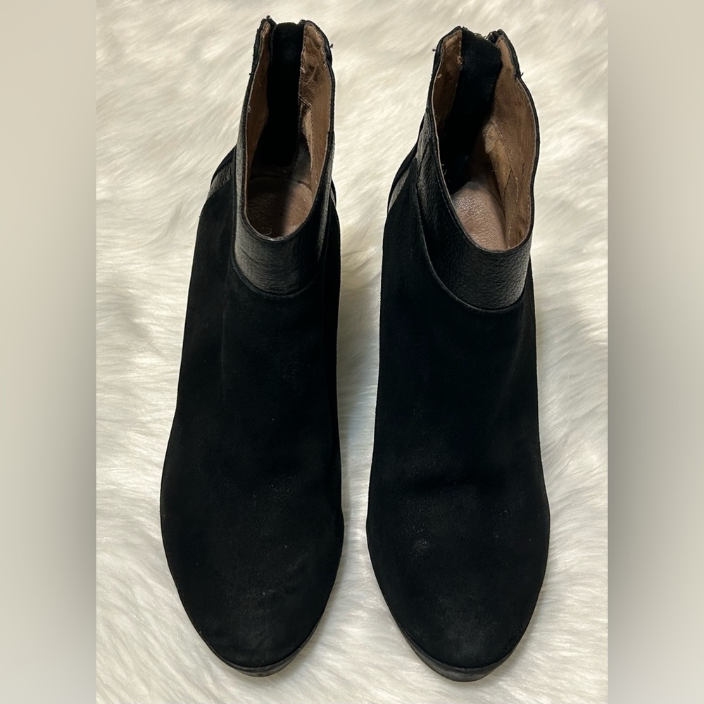 Donald J. Pliner Chez Black Wedge Ankle Boots - Picture 2 of 11